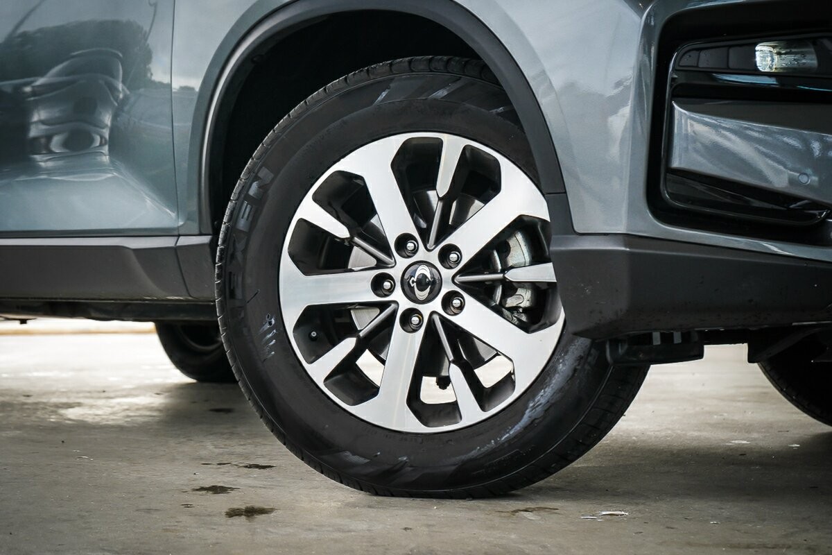 Ssangyong Rexton image 2
