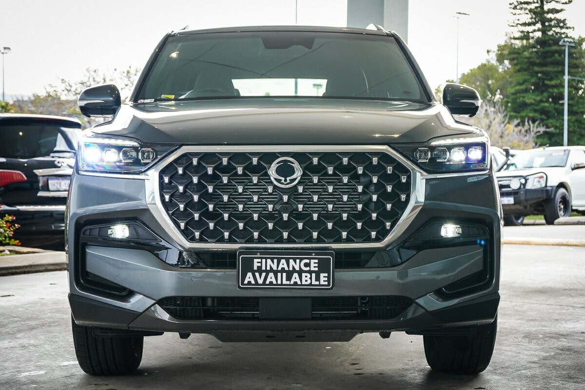 Ssangyong Rexton image 3