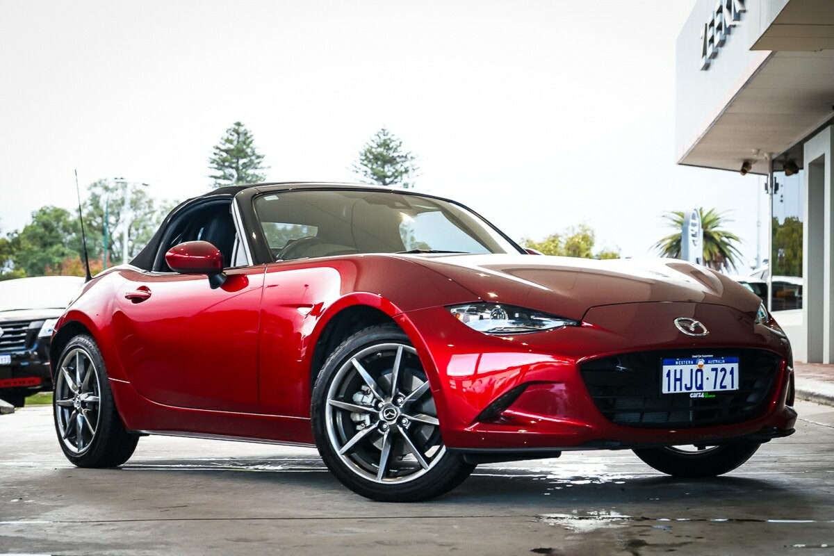 Mazda Mx-5 image 1