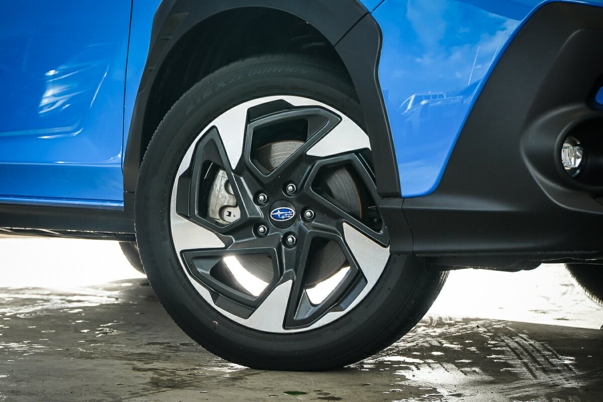 Subaru Crosstrek image 2