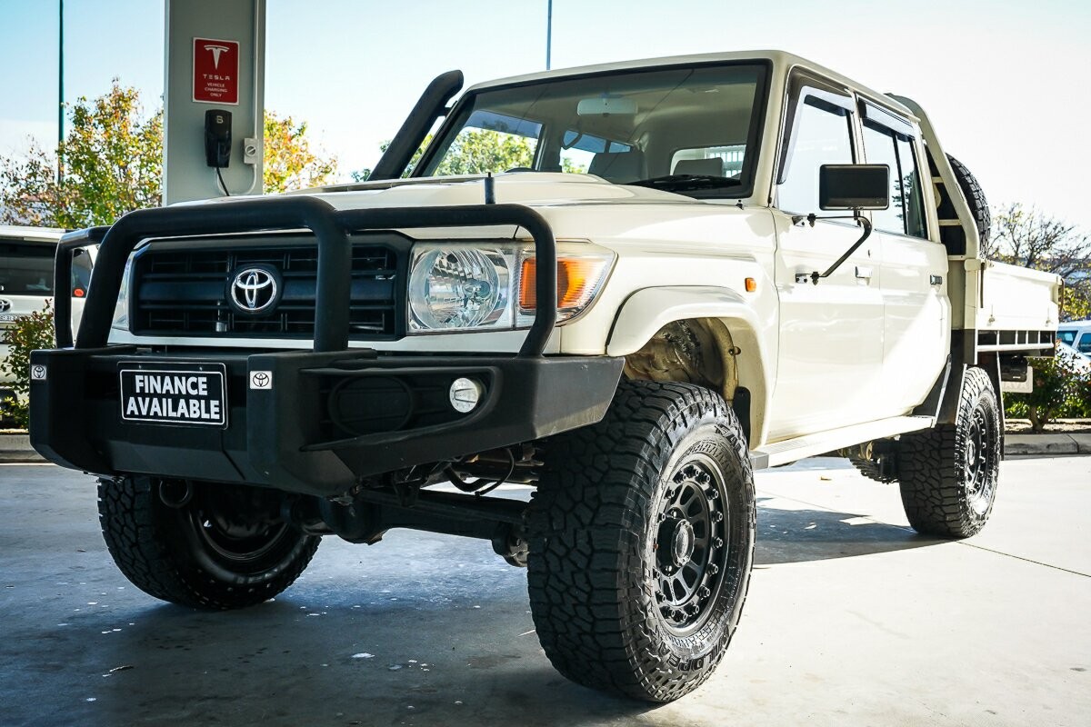 Toyota Landcruiser image 4