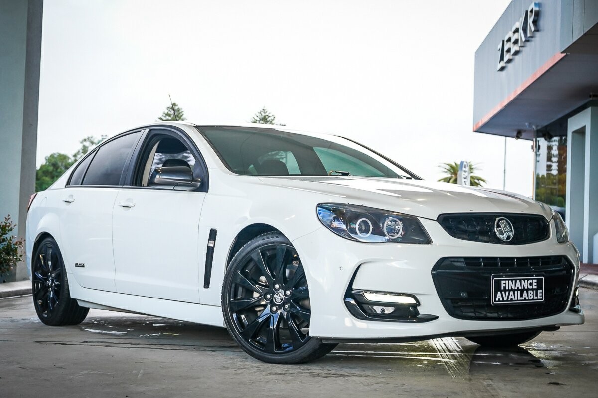 Holden Commodore image 1