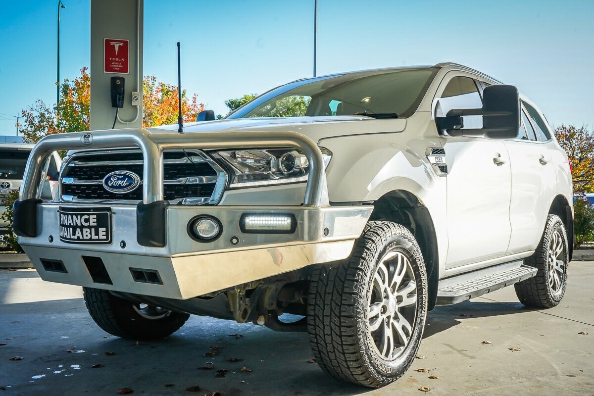 Ford Everest image 4