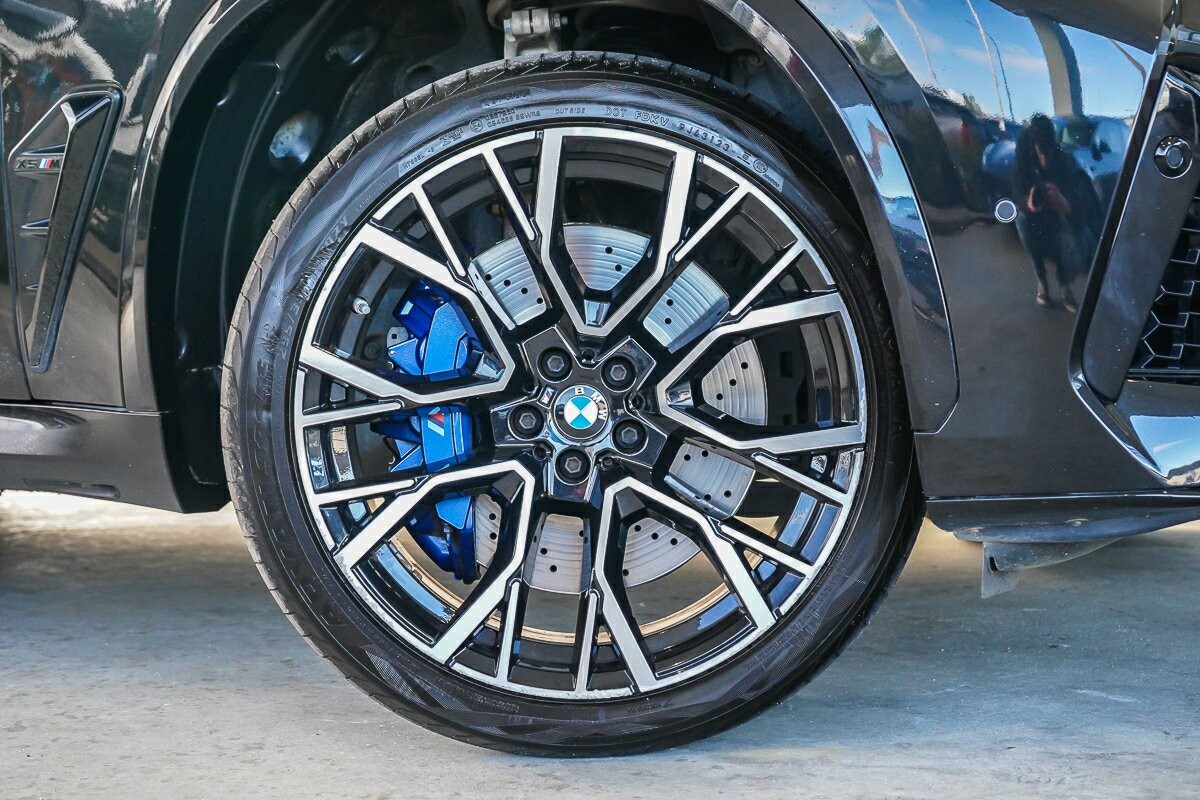 BMW X5 M image 2