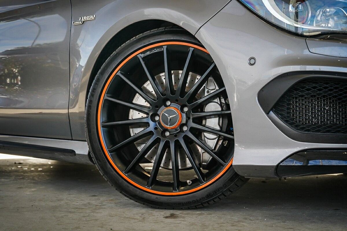 Mercedes Benz Cla-class image 2