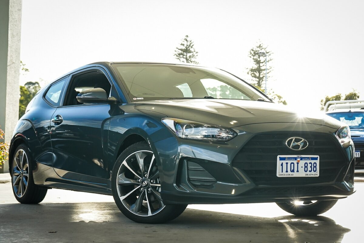 Hyundai Veloster image 1