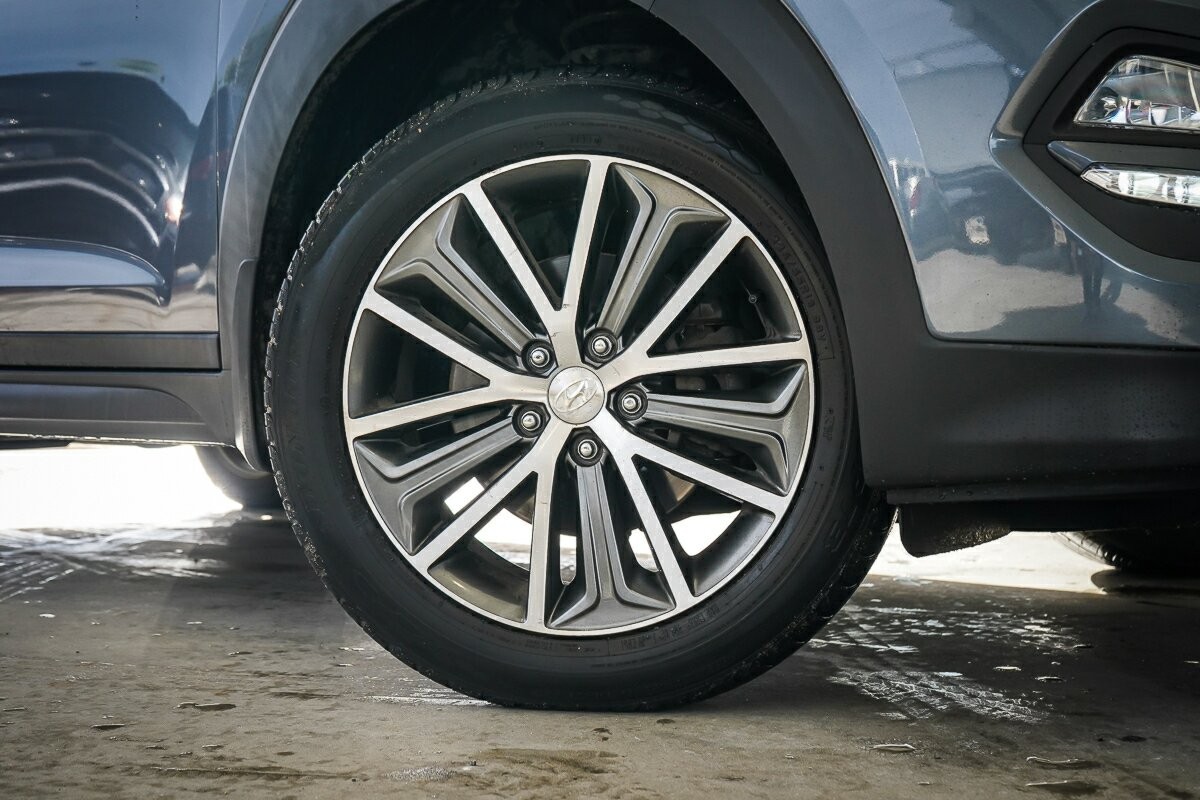 Hyundai Tucson image 2