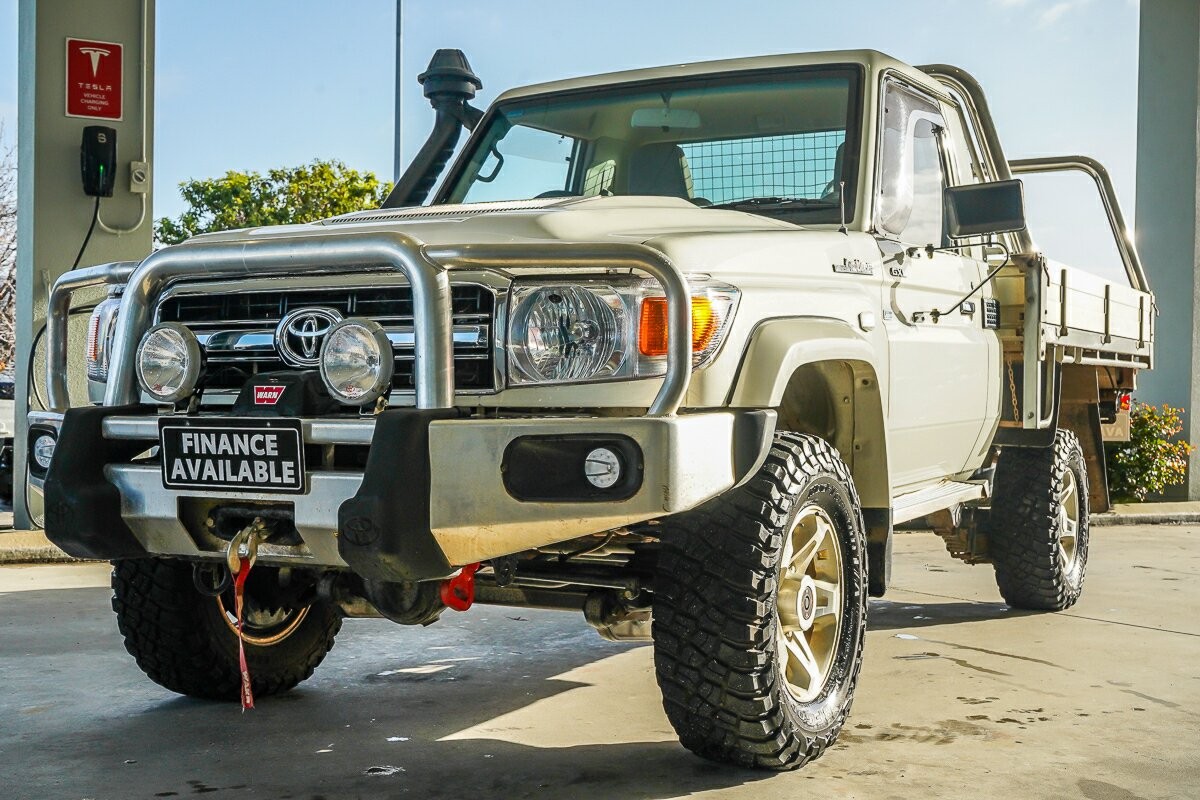 Toyota Landcruiser image 4