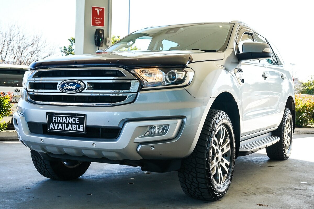 Ford Everest image 4