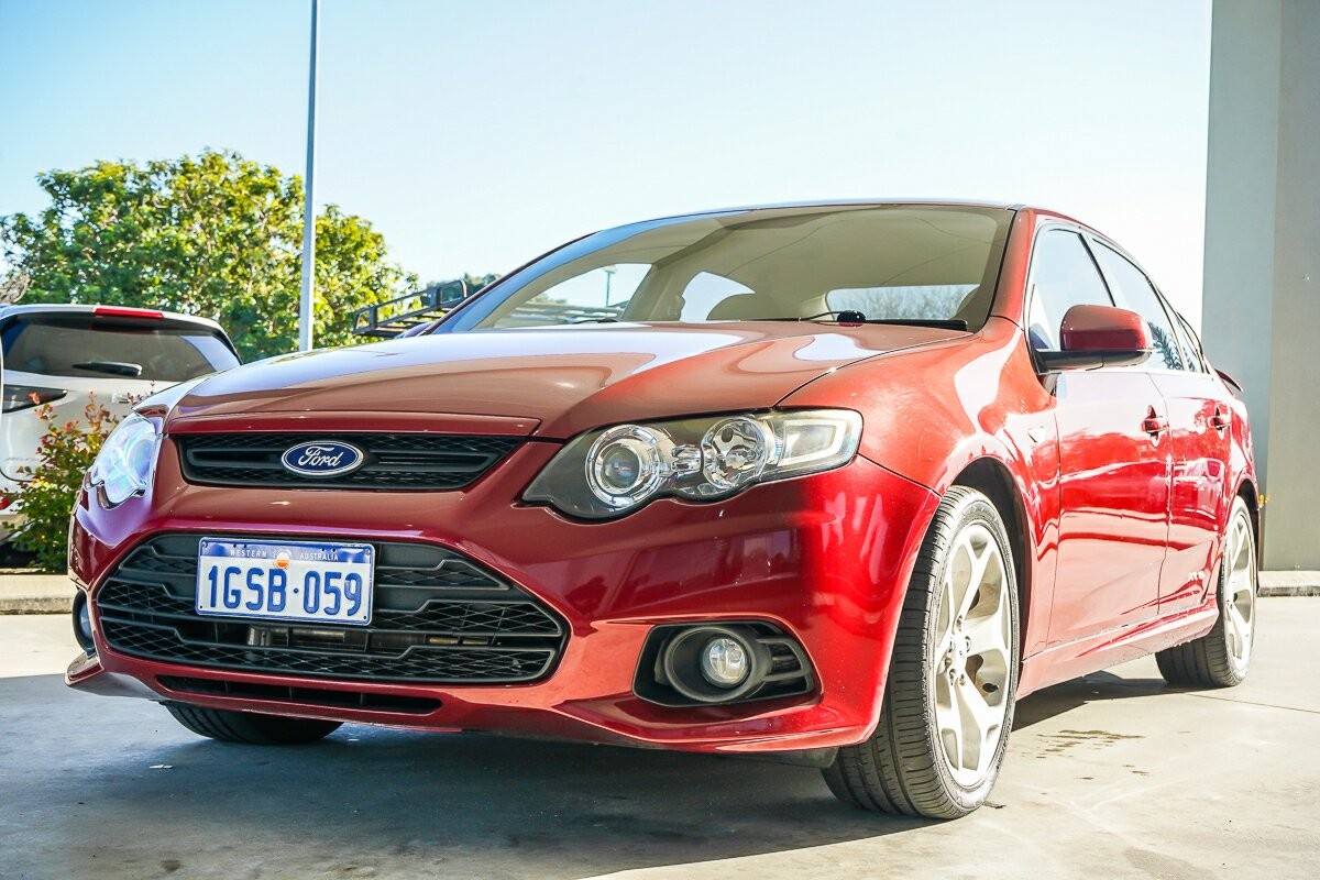 Ford Falcon image 4
