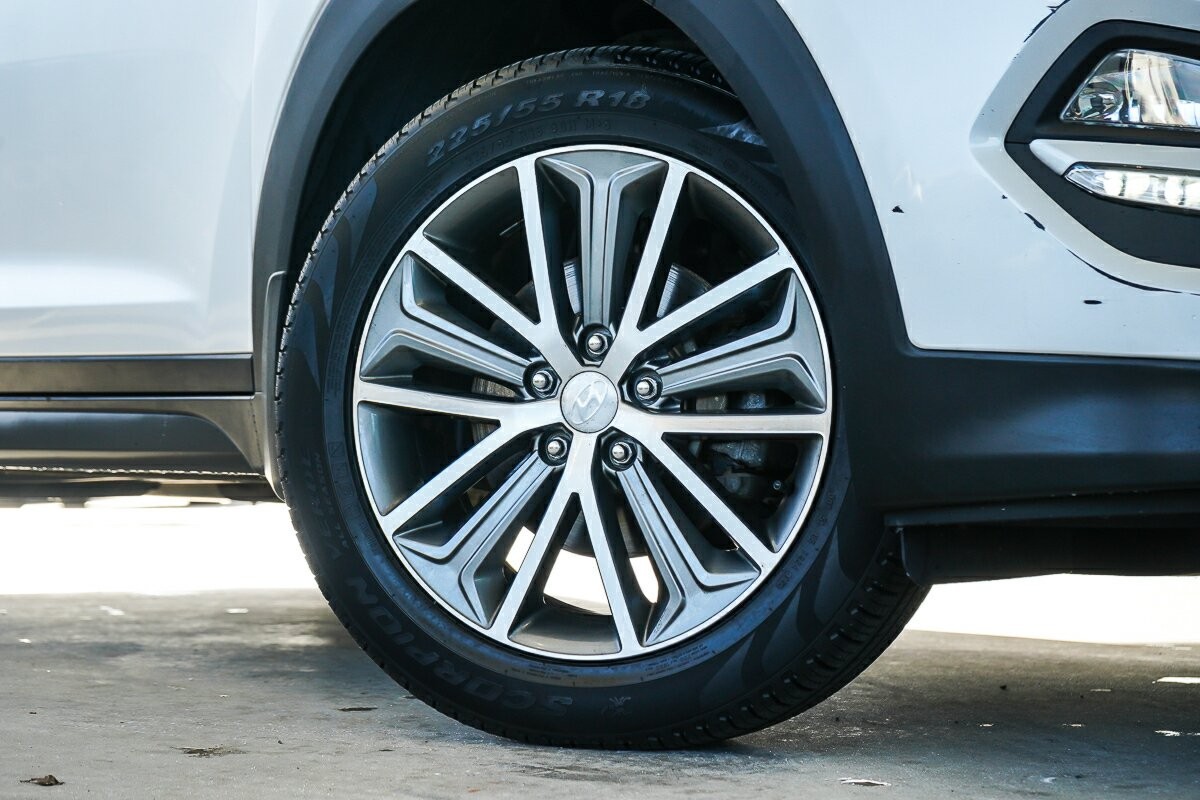 Hyundai Tucson image 2