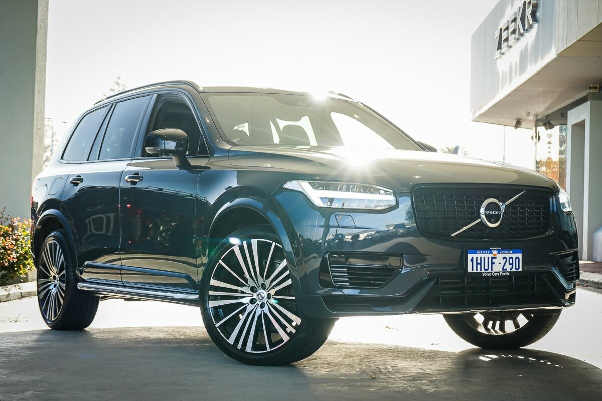 Volvo Xc90 image 1