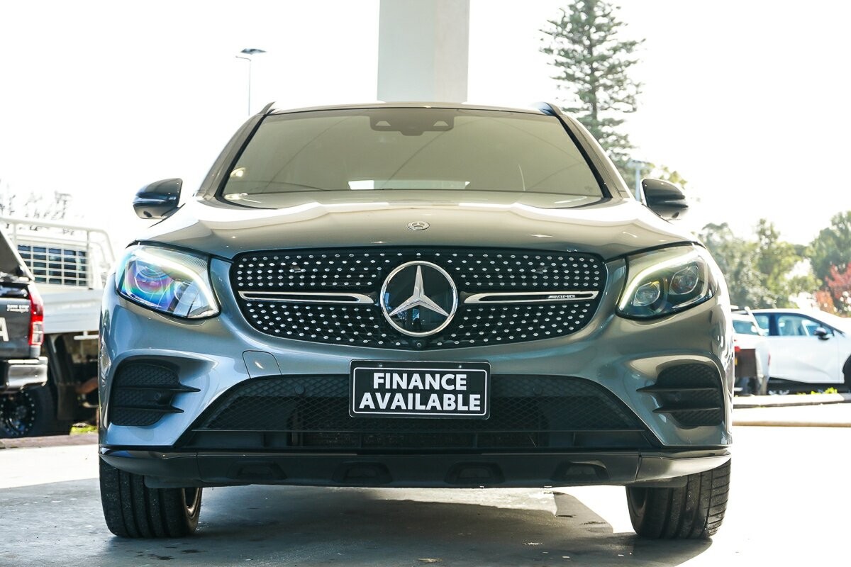 Mercedes Benz Glc-class image 3