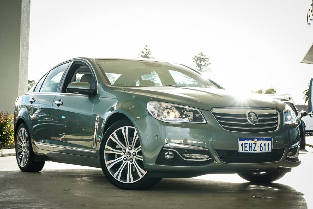 Holden Calais image 1