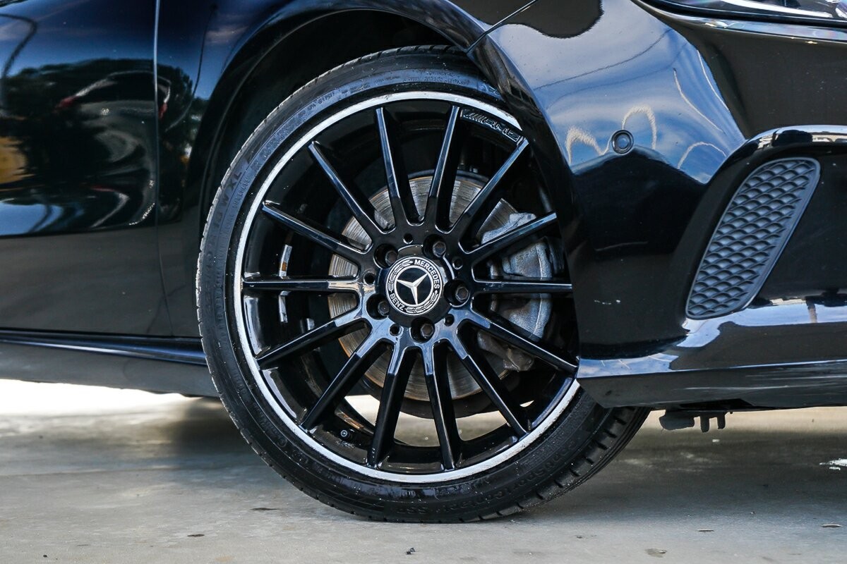 Mercedes Benz A-class image 2