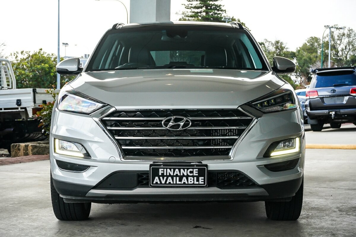 Hyundai Tucson image 3