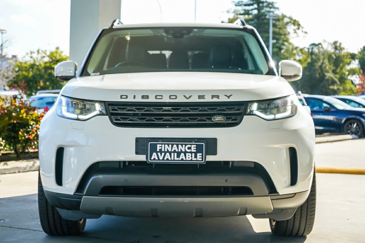 Land Rover Discovery image 3