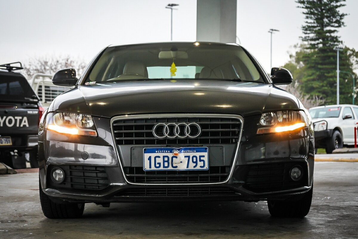 Audi A4 image 3