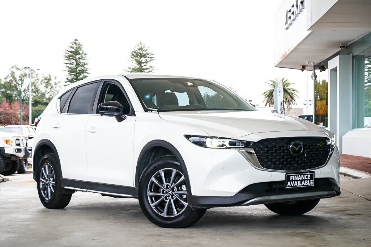 Mazda Cx-5 image 1