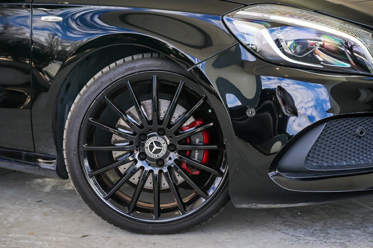 Mercedes Benz A-class image 2
