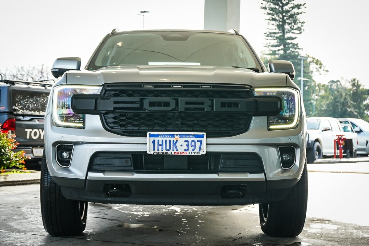 Ford Everest image 3