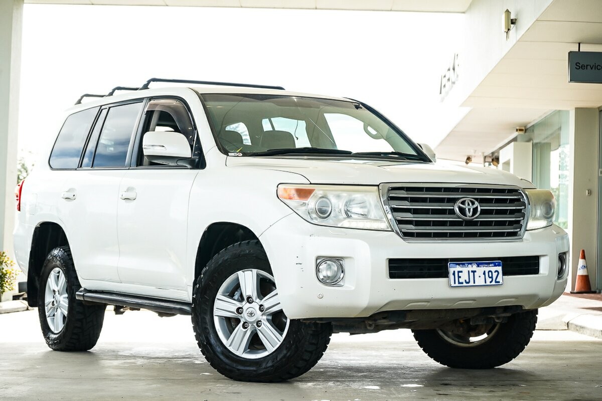 Toyota Landcruiser image 1