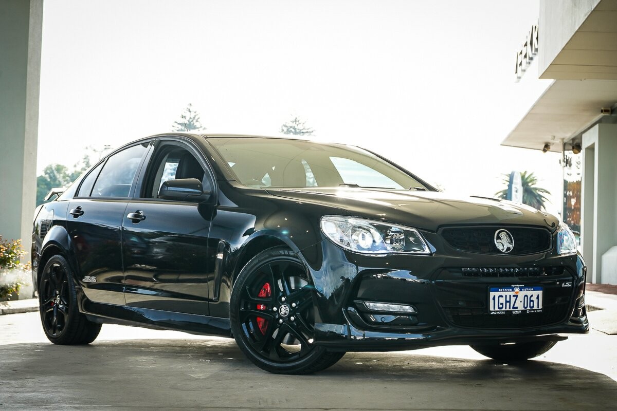 Holden Commodore image 1