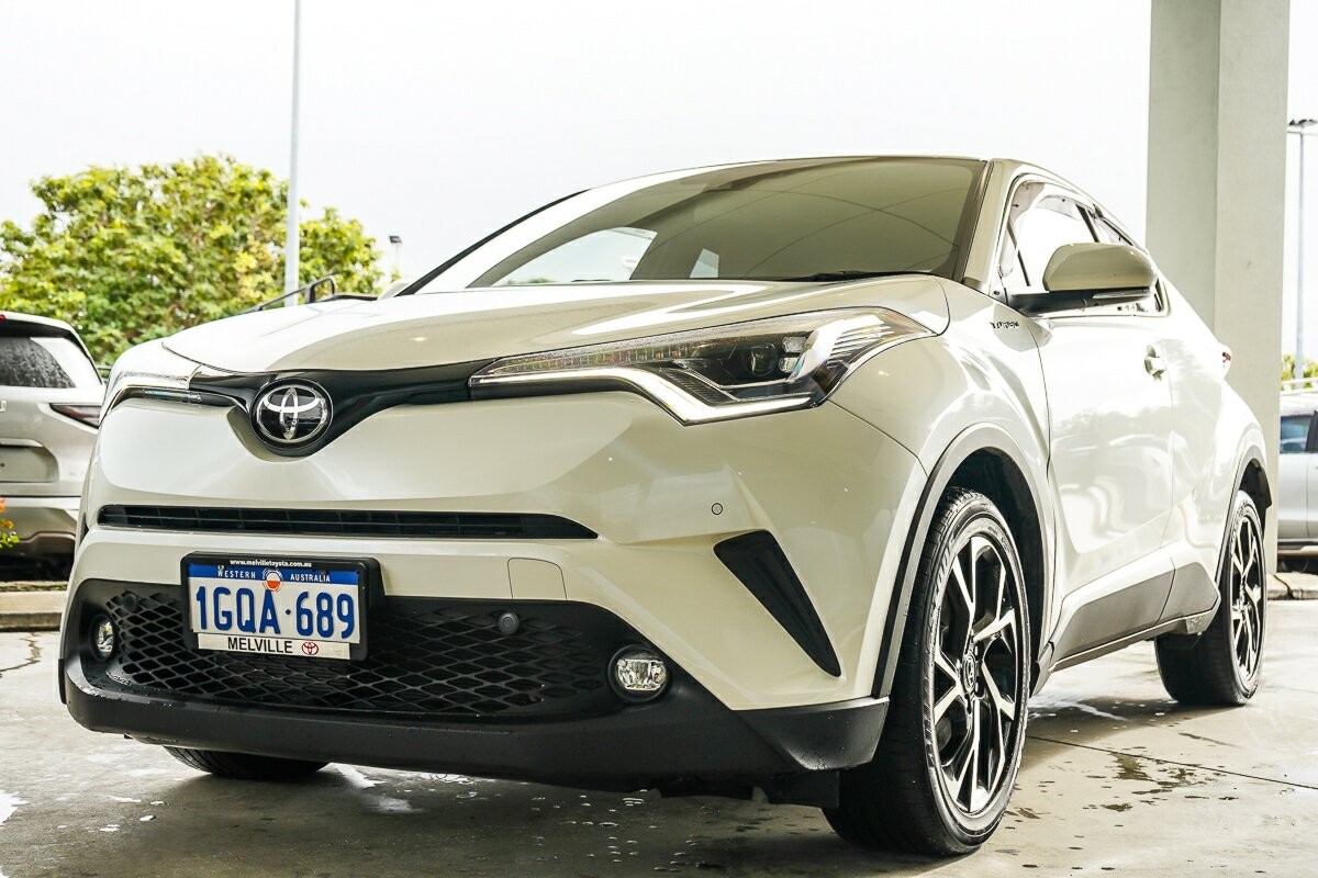Toyota C-hr image 4