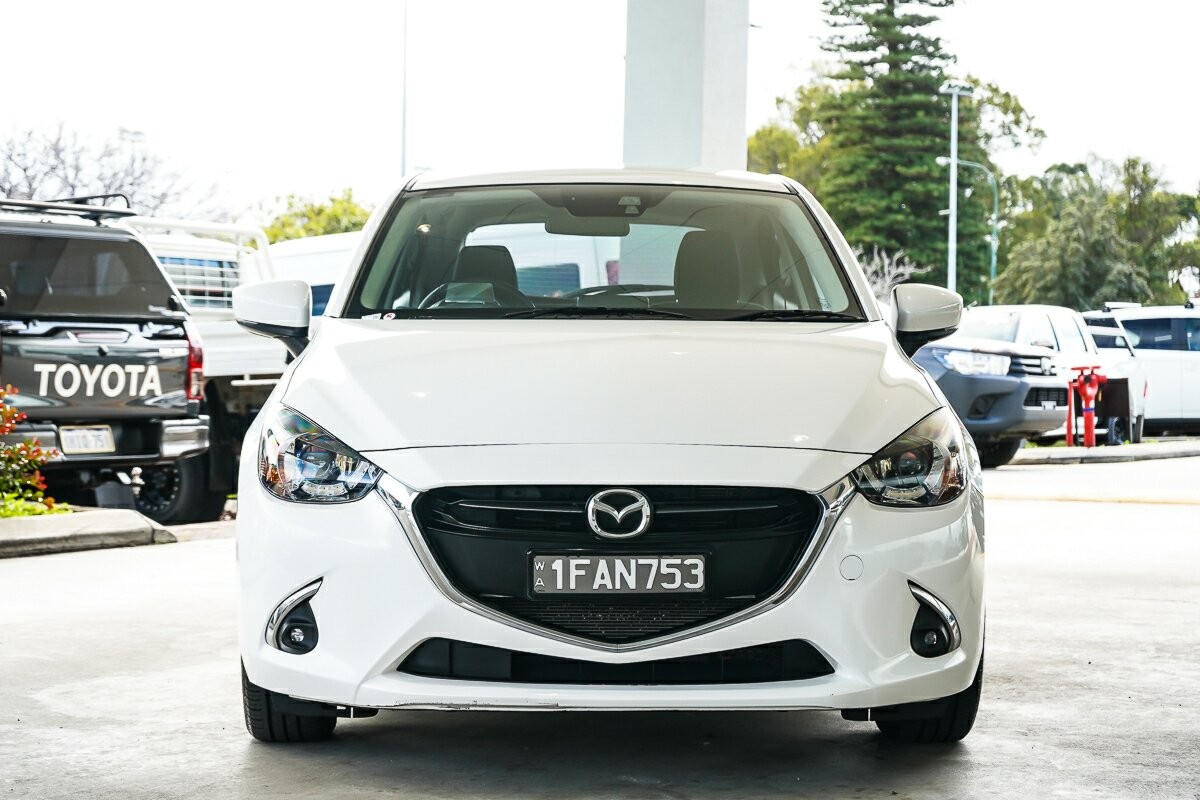 Mazda 2 image 3
