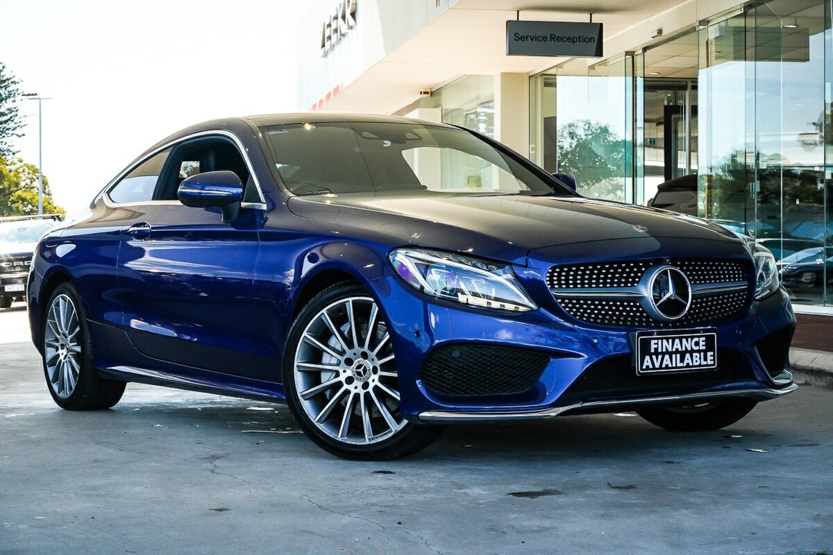 Mercedes Benz C-class image 1