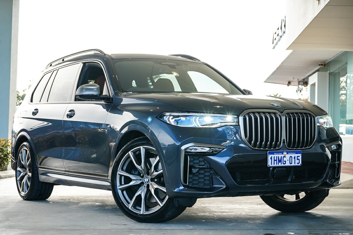 BMW X7 image 1