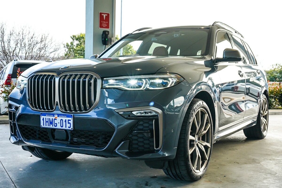 BMW X7 image 4