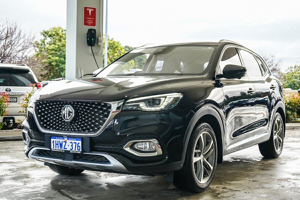 MG Hs Plus Ev image 4