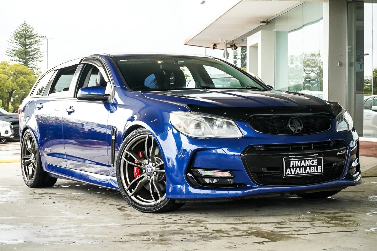 Holden Commodore image 1