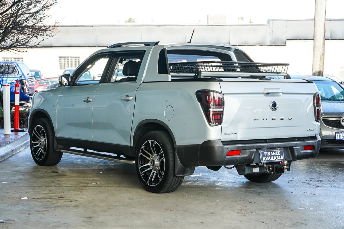 Ssangyong Musso image 4