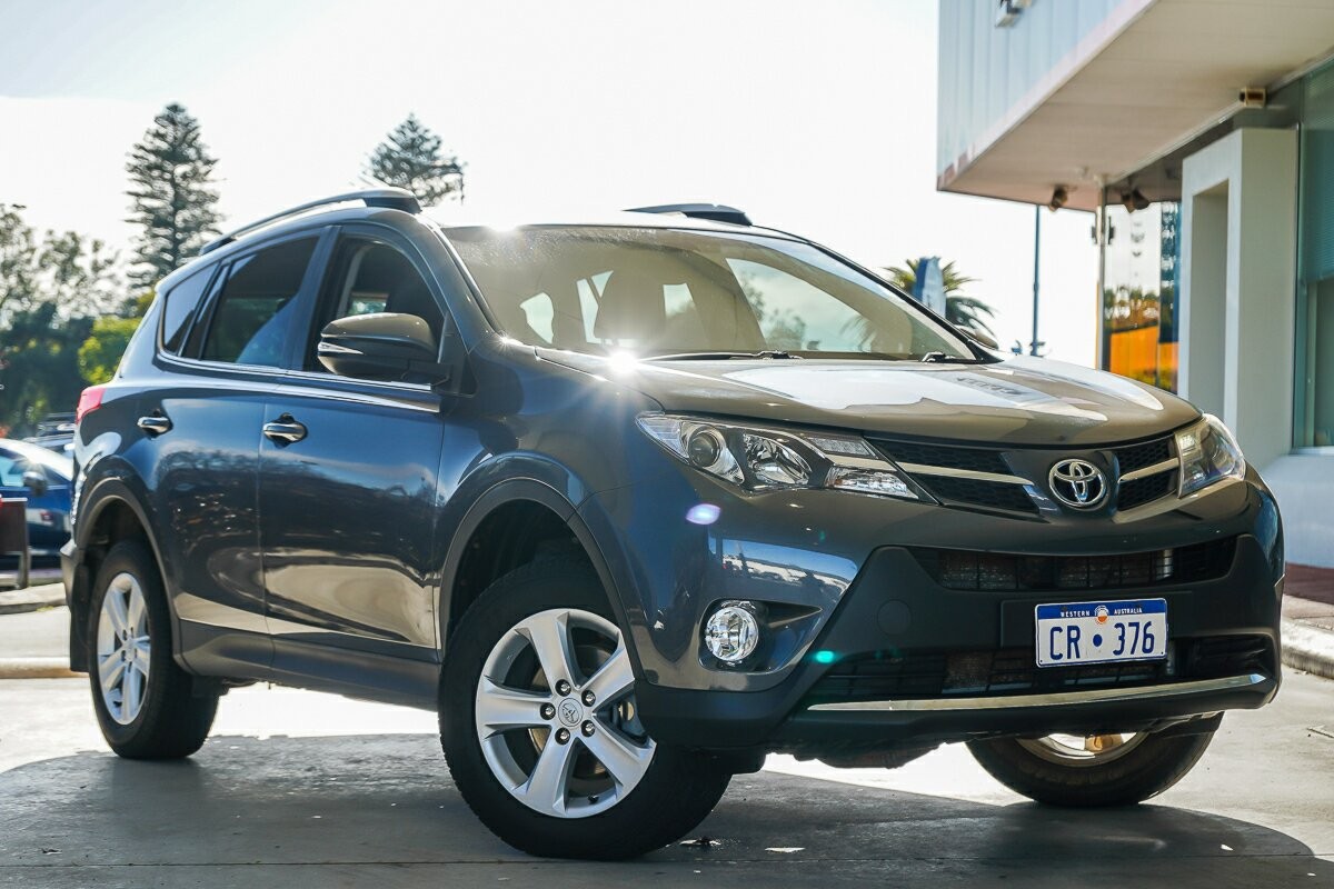 Toyota Rav4 image 1