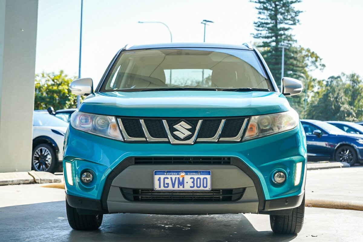 Suzuki Vitara image 3