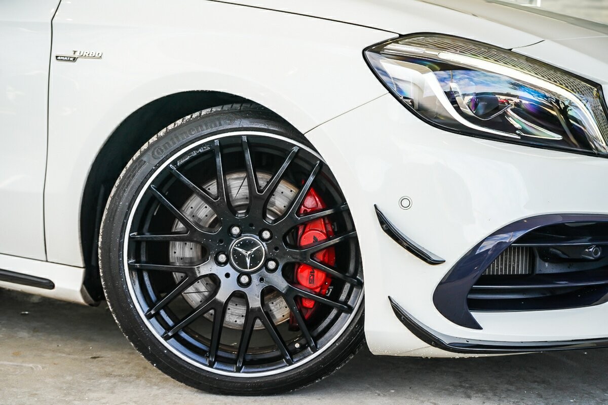 Mercedes Benz A-class image 2