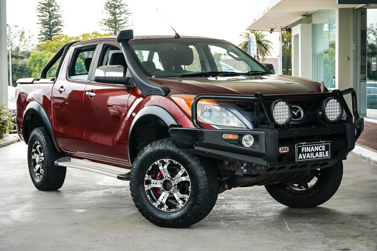 Mazda Bt-50 image 1