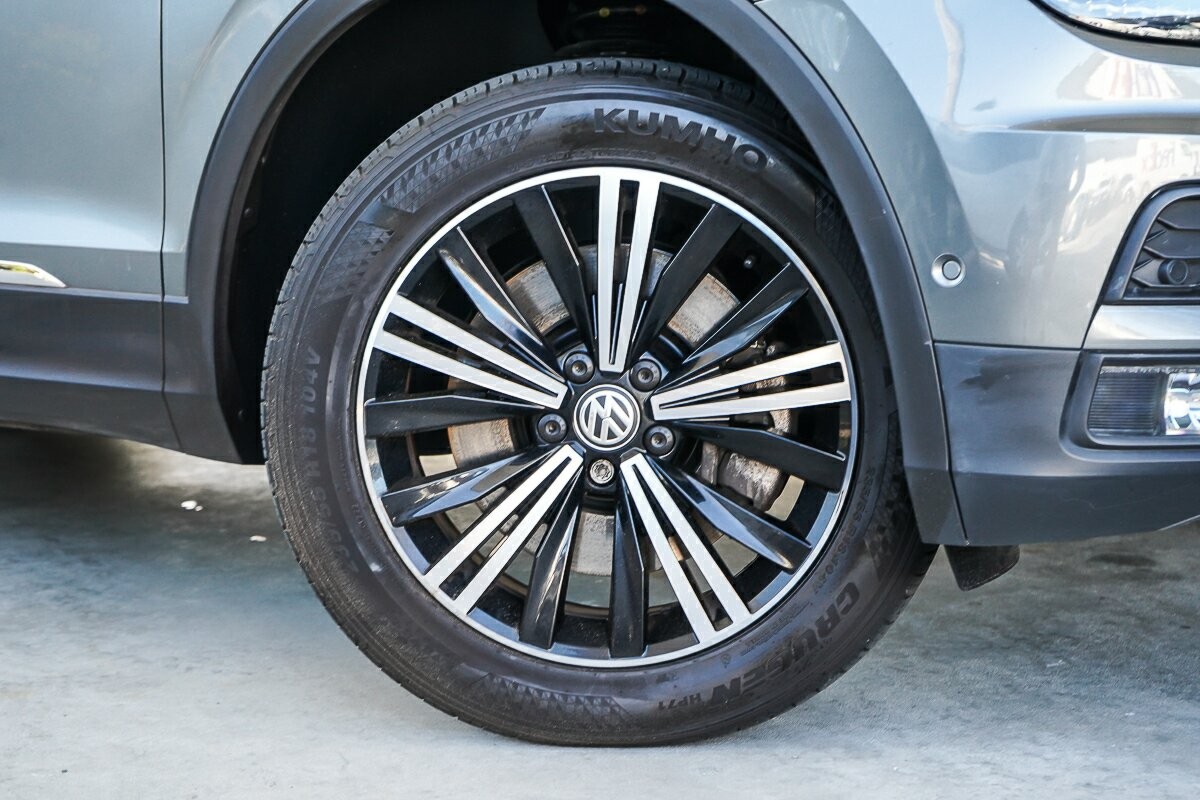 Volkswagen Tiguan image 2
