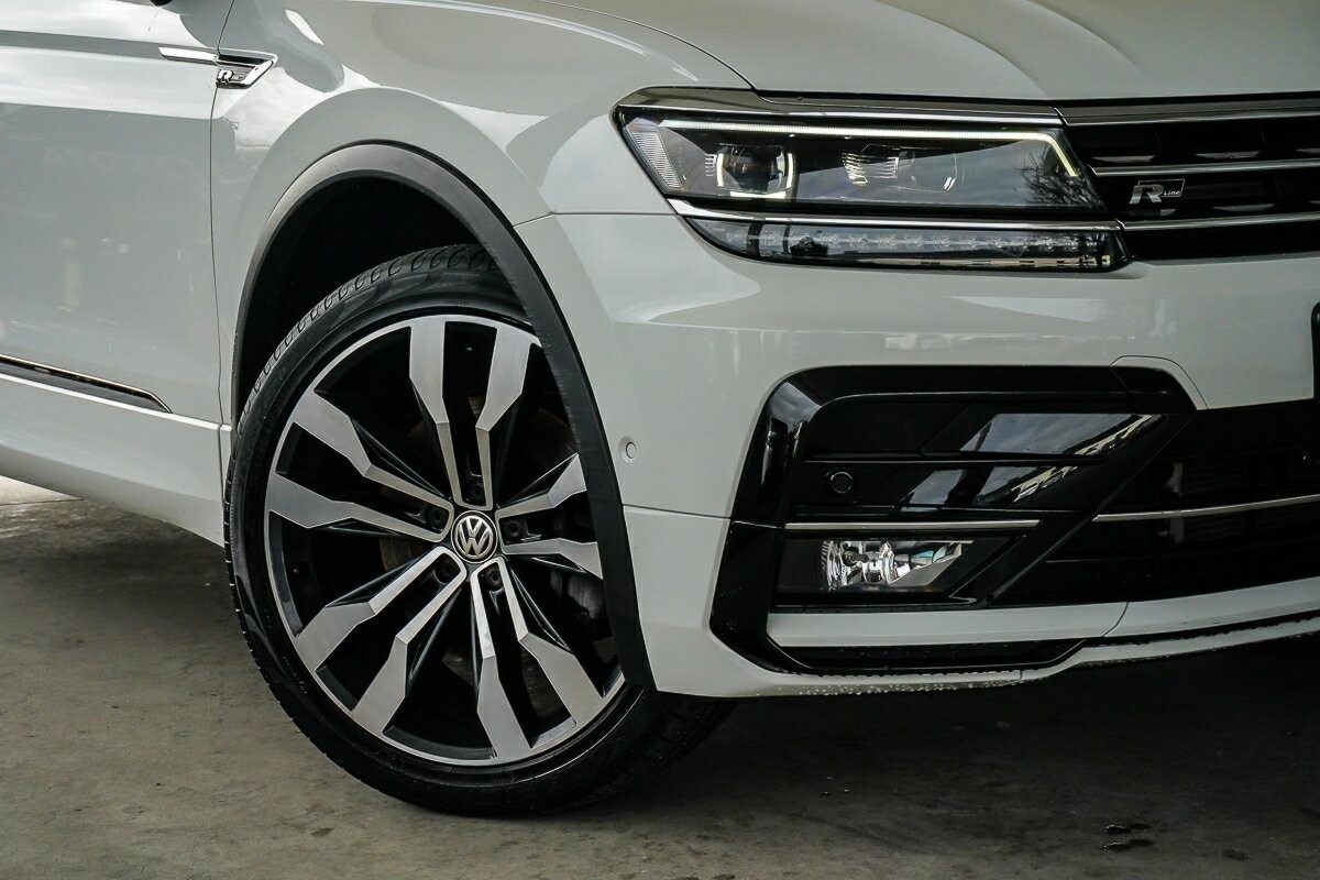 Volkswagen Tiguan image 2