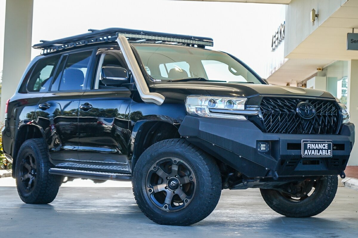 Toyota Landcruiser image 1