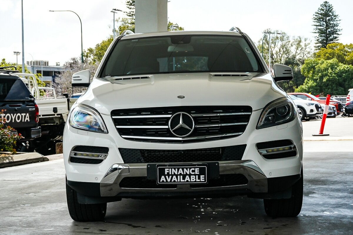 Mercedes Benz M-class image 3