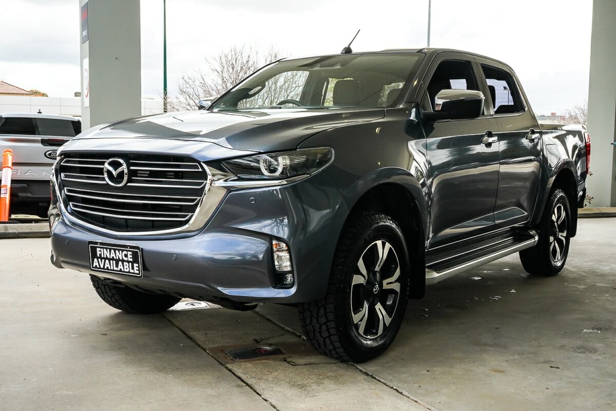 Mazda Bt-50 image 4