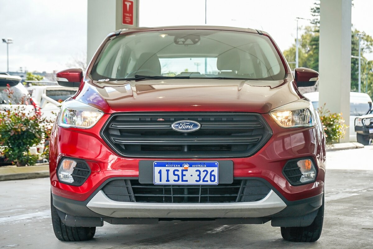 Ford Escape image 3