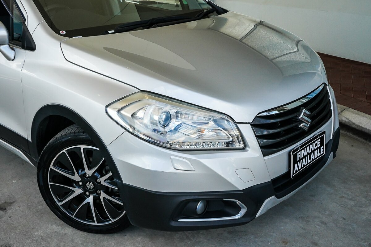 Suzuki S-cross image 3
