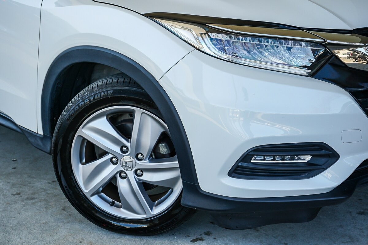 Honda Hr-v image 2