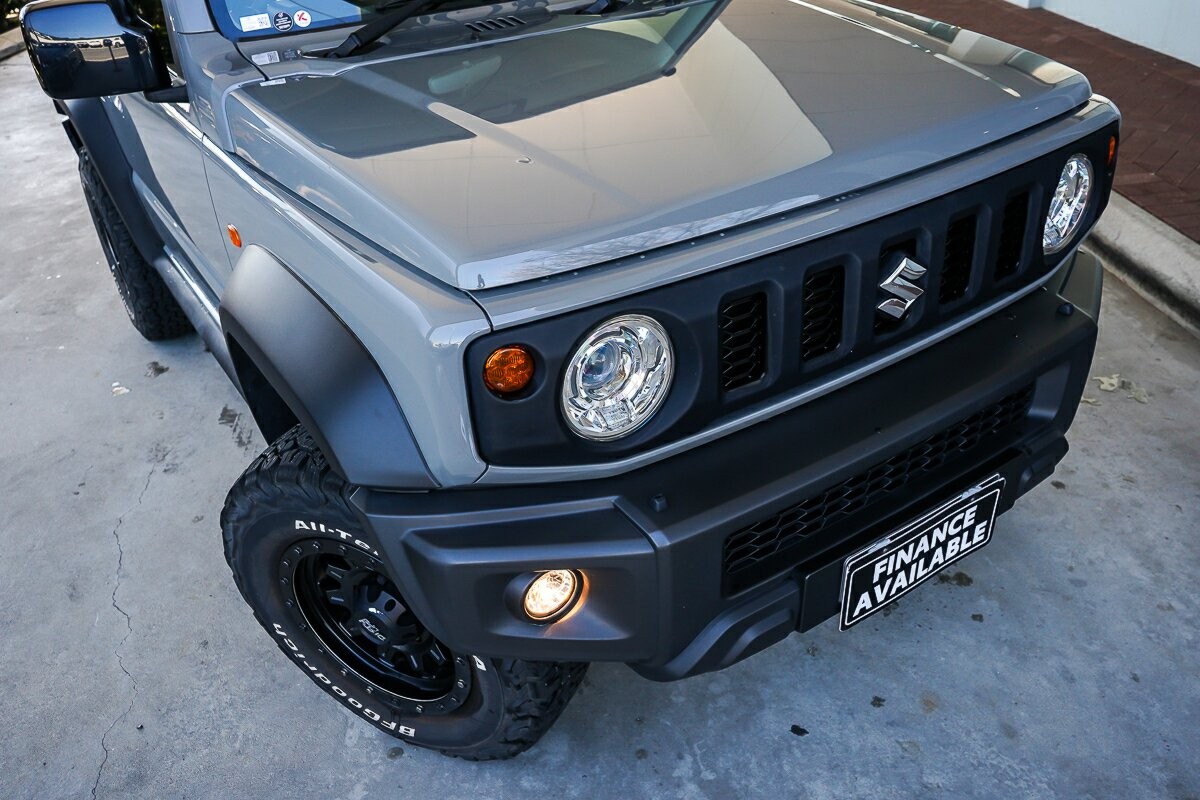 Suzuki Jimny image 3