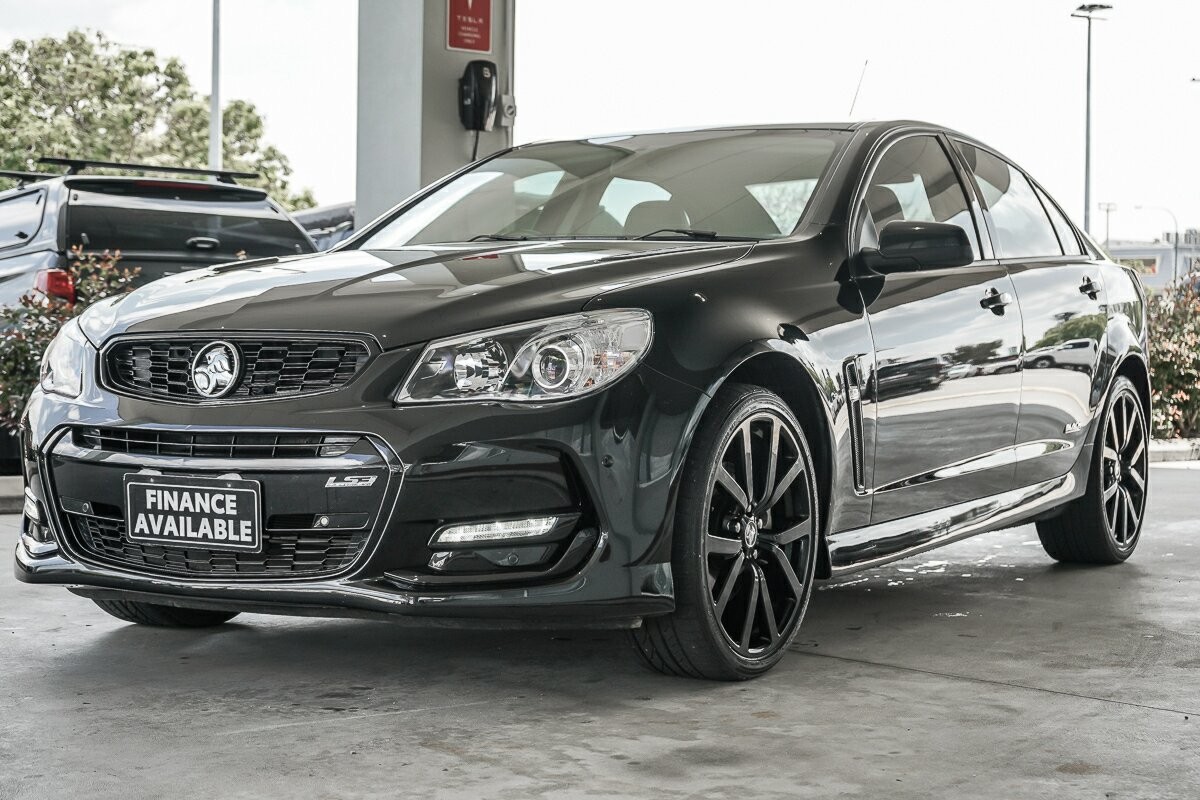 Holden Commodore image 4