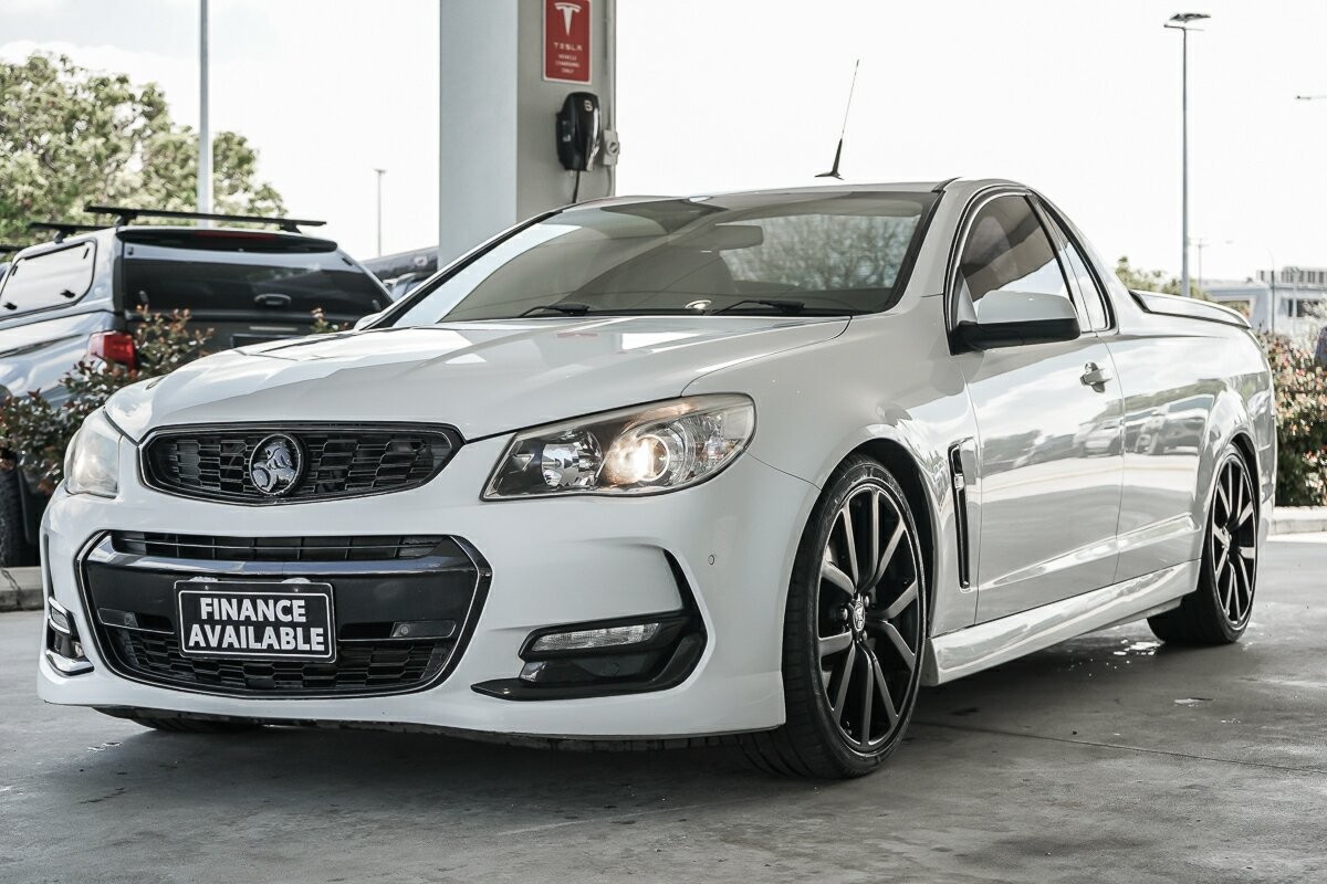 Holden Ute image 4